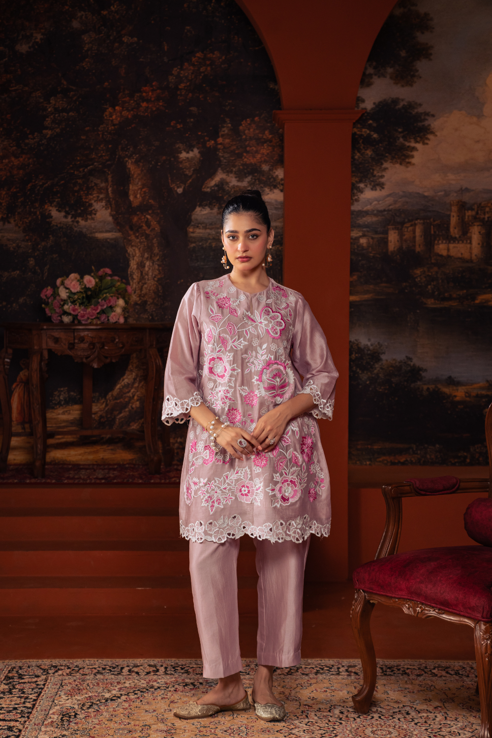 Mul Chanderi Embroidered Kurta Set Pink