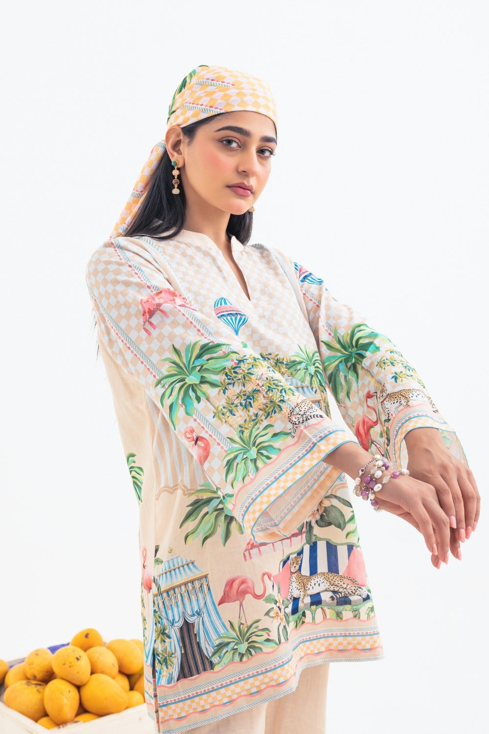 Flamingo World Set With Beige Salwar