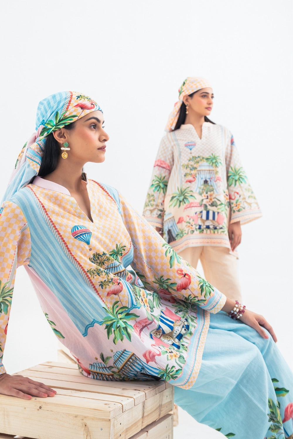 Flamingo World Set With Blue Salwar