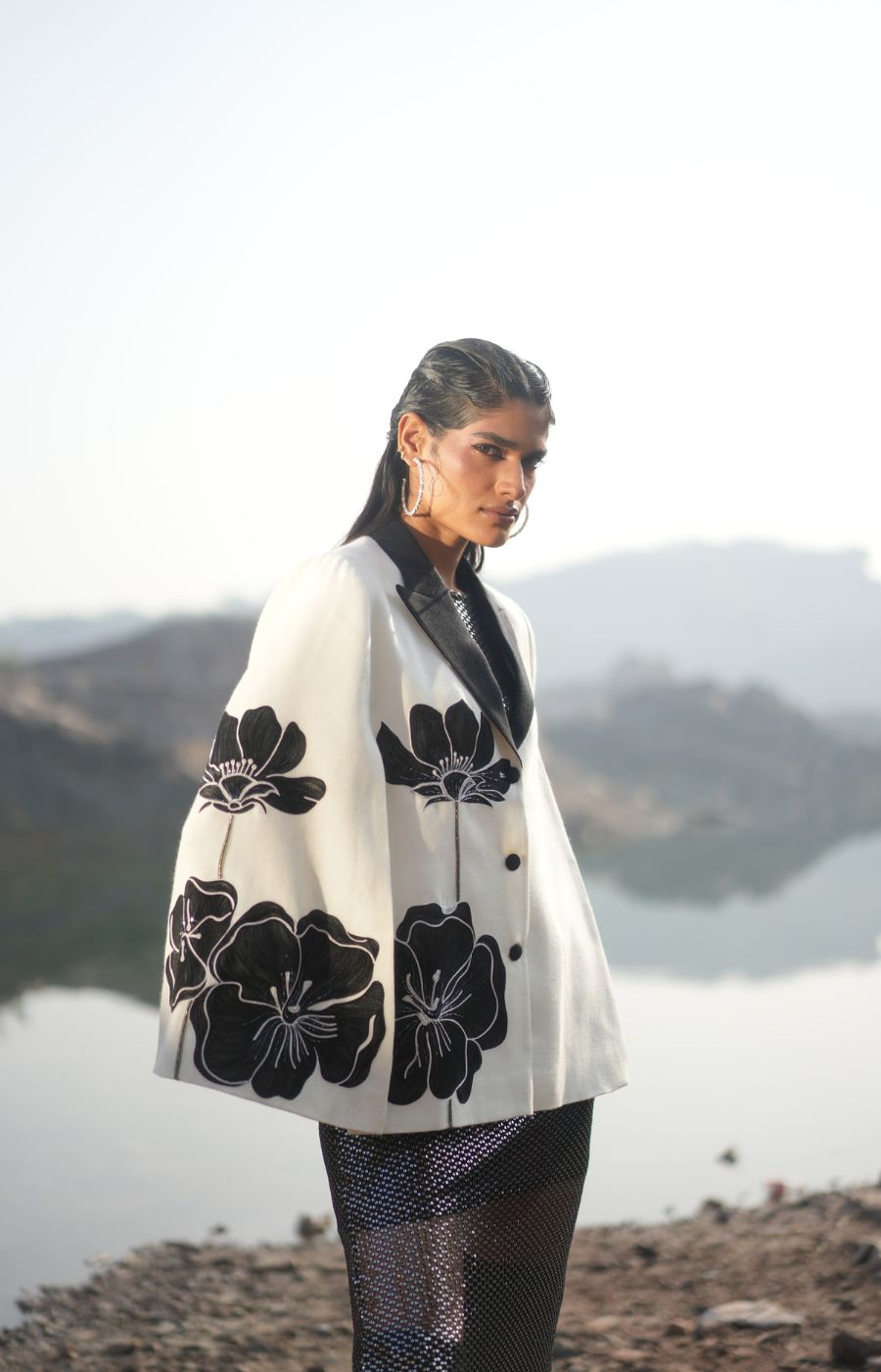 B&W FLORAL CAPE