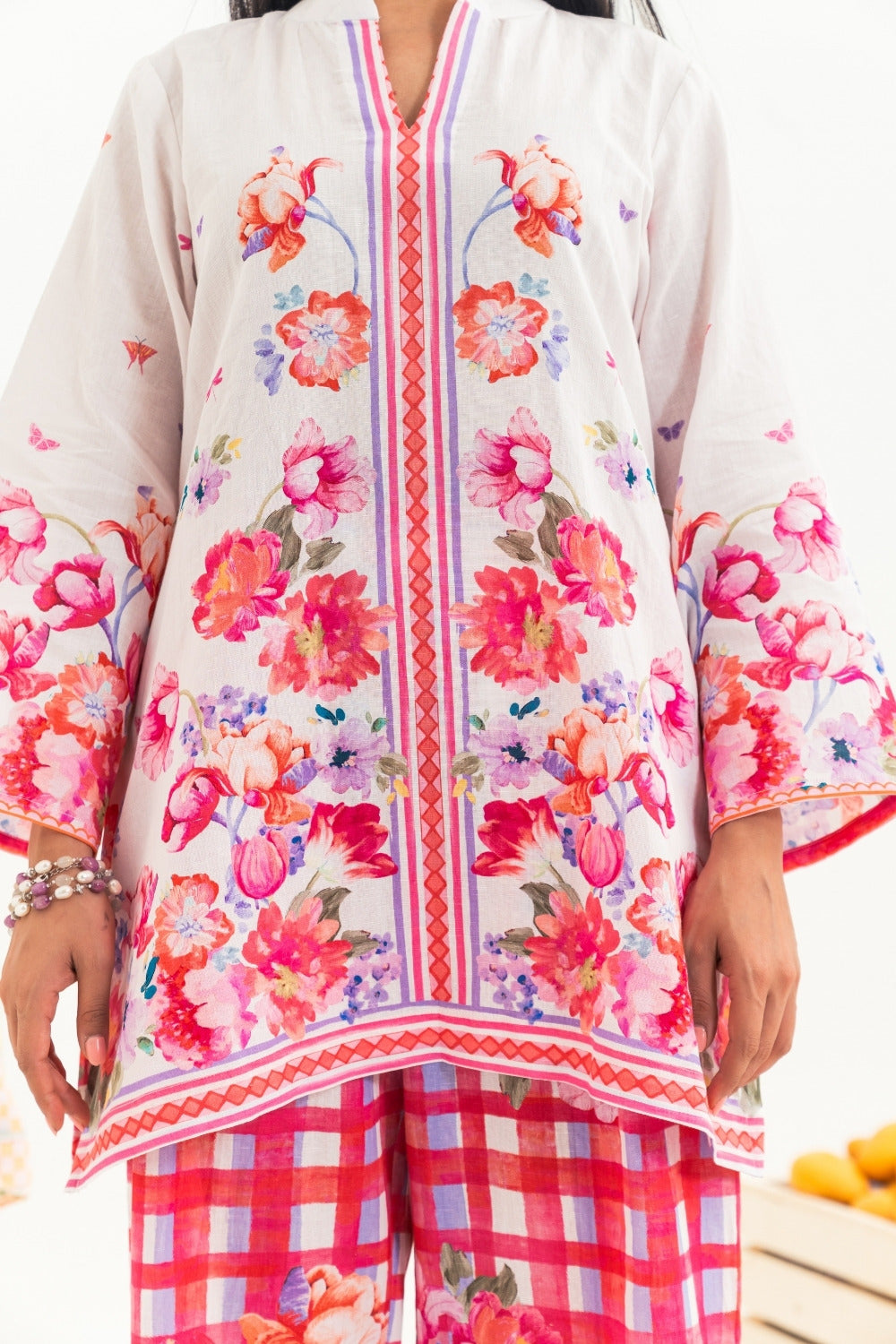 Floral Pink Checker Set