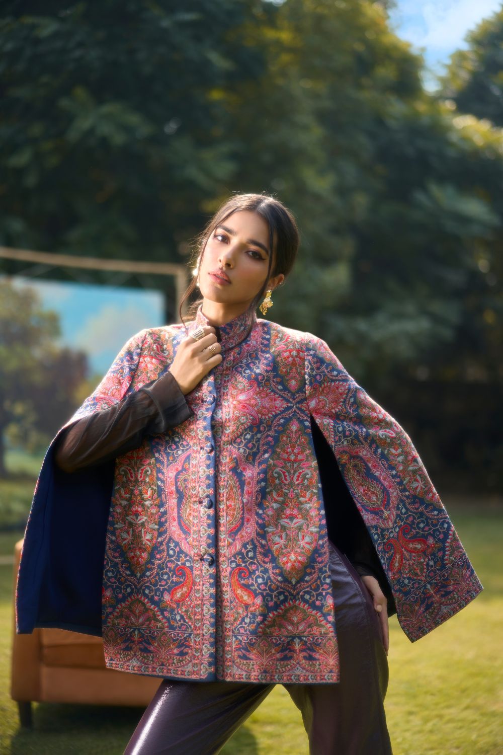 Poised Ambi Cape