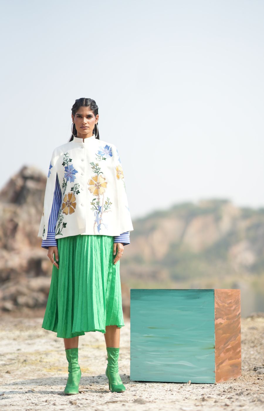 BLUE & GOLDEN FLORAL CAPE