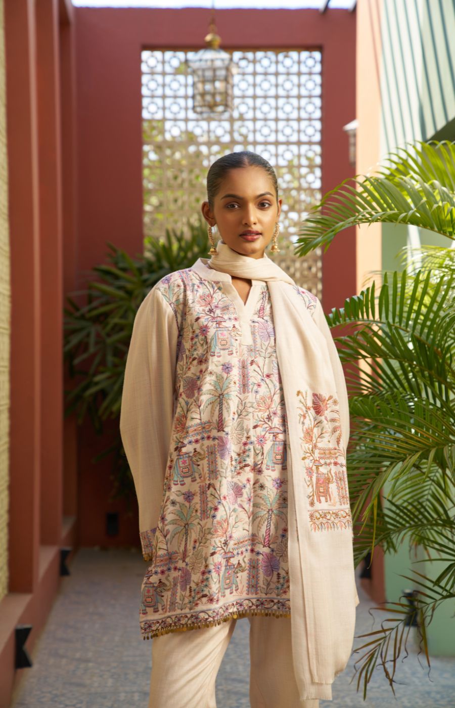 Folk fling kurta set