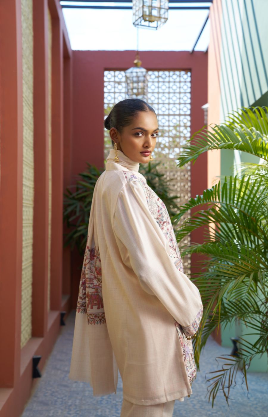 Folk fling kurta set