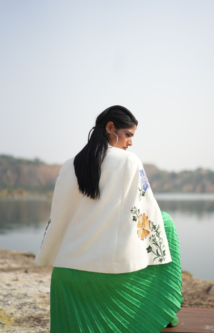 BLUE & GOLDEN FLORAL CAPE