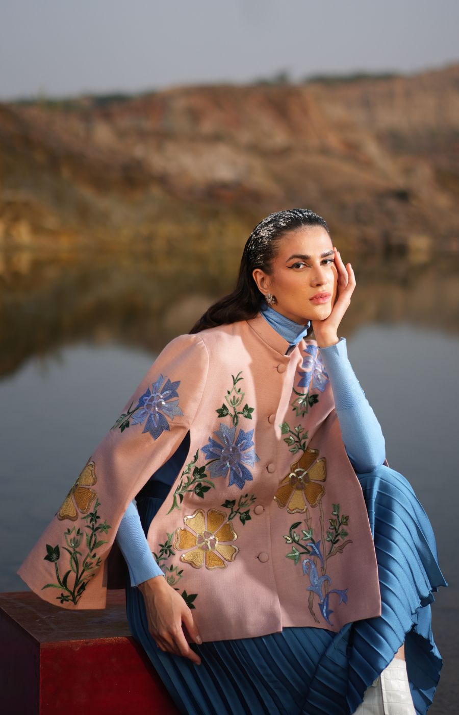 BLUE & GOLDEN FLORAL CAPE