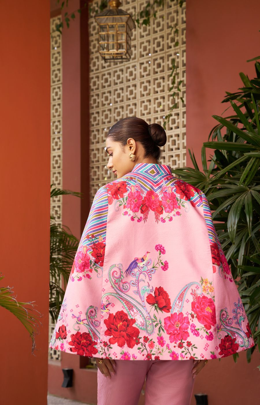 Drama Mama Cape Set