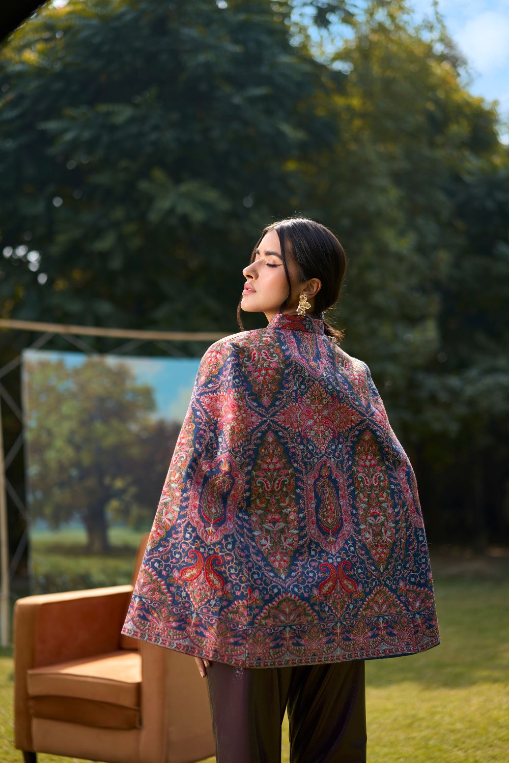 Poised Ambi Cape