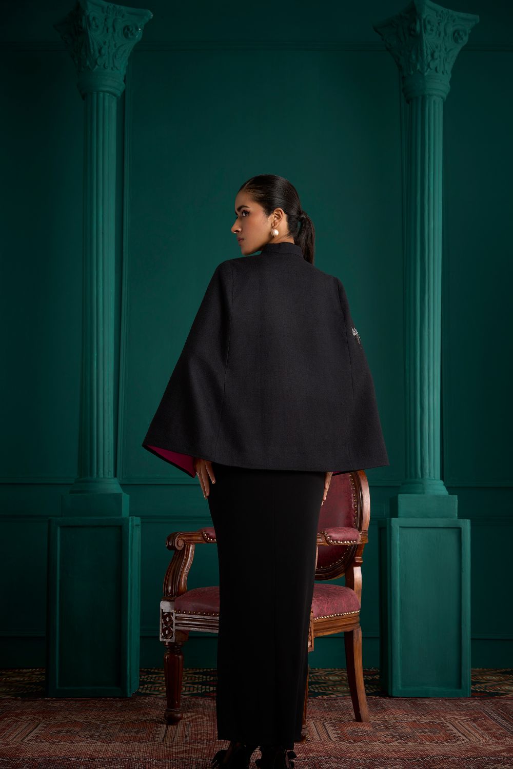 Poised Ambi Cape