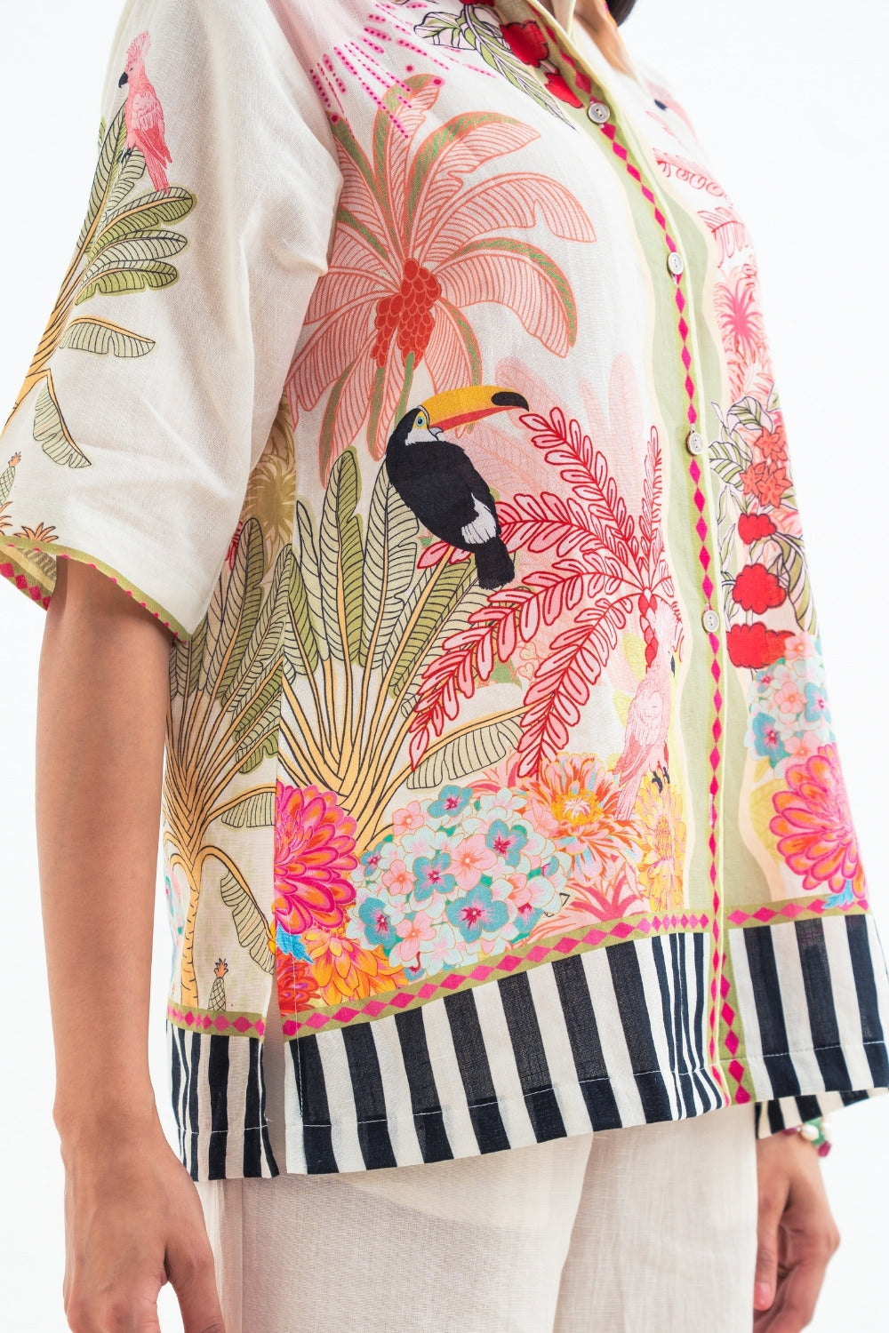 Palms & Woodpecker With Beige Shorts