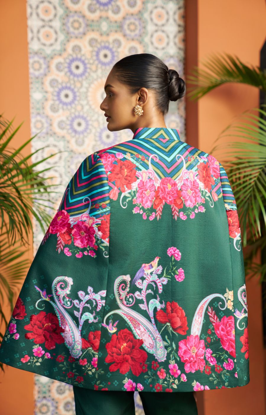Drama Mama Cape Set