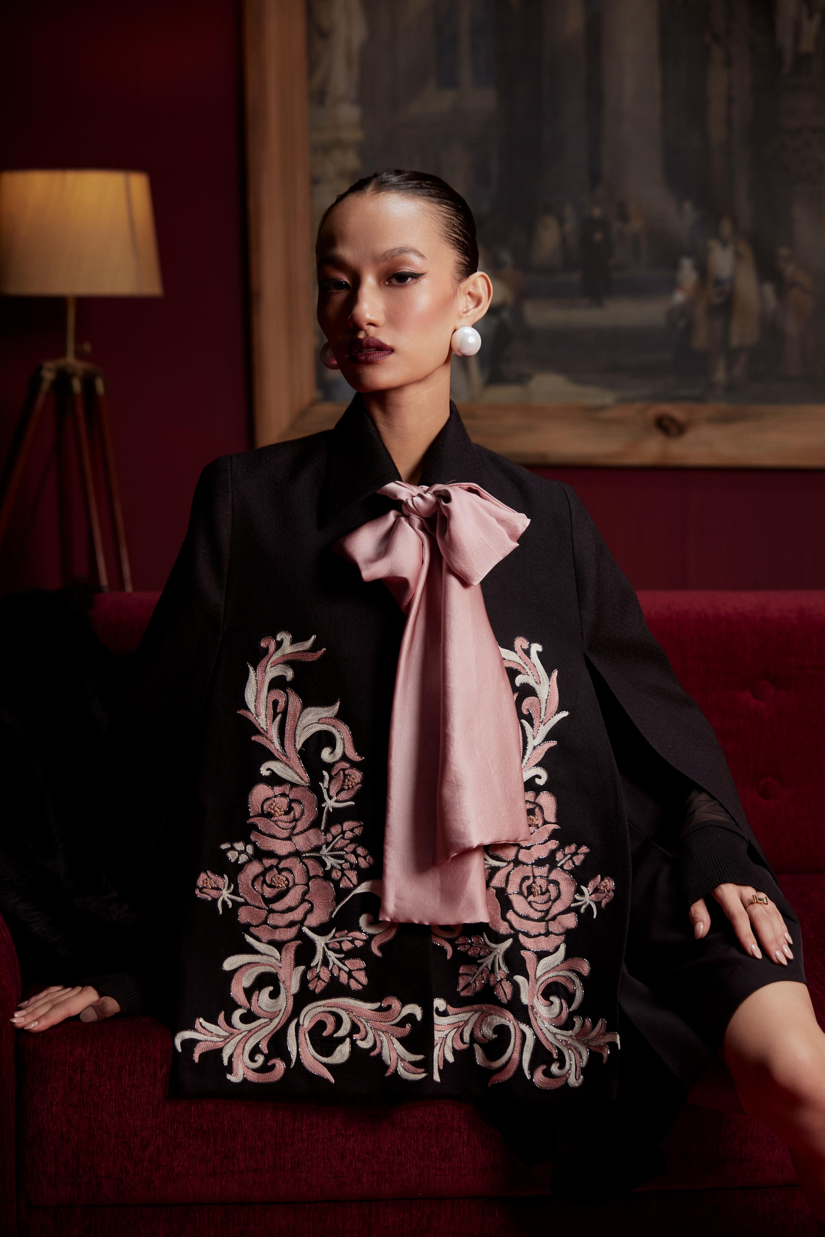 SATIN BOW CAPE