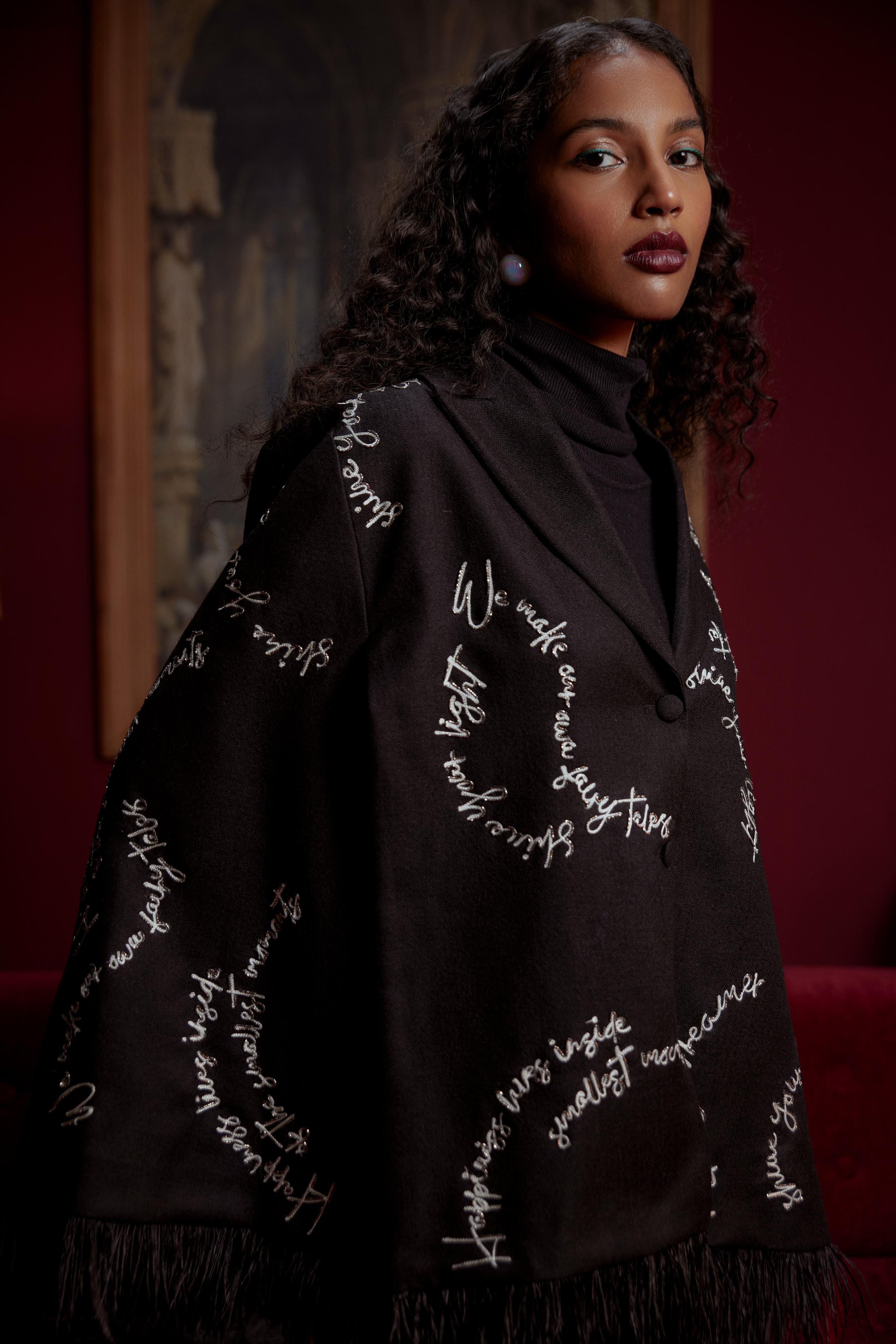 NEELAM KOTHARI IN QUOTE'S CAPE