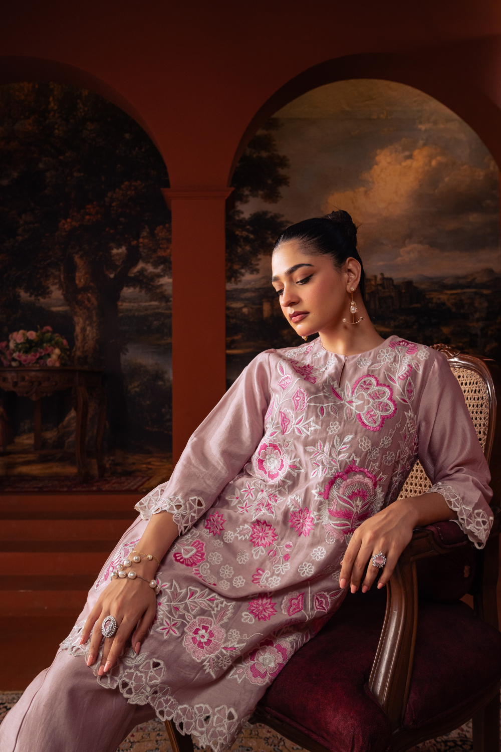 Mul Chanderi Embroidered Kurta Set Pink