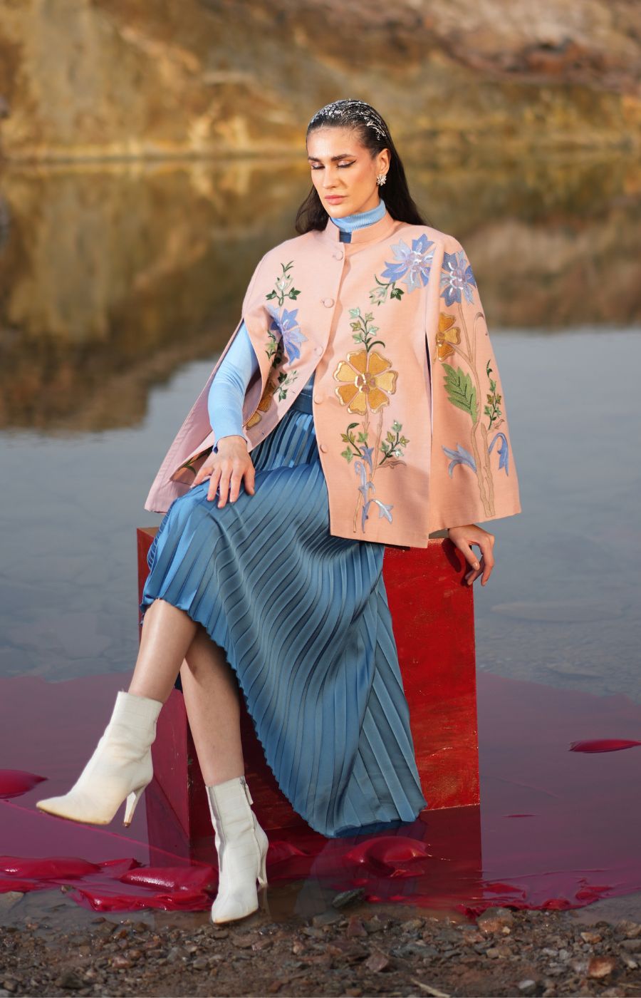 BLUE & GOLDEN FLORAL CAPE