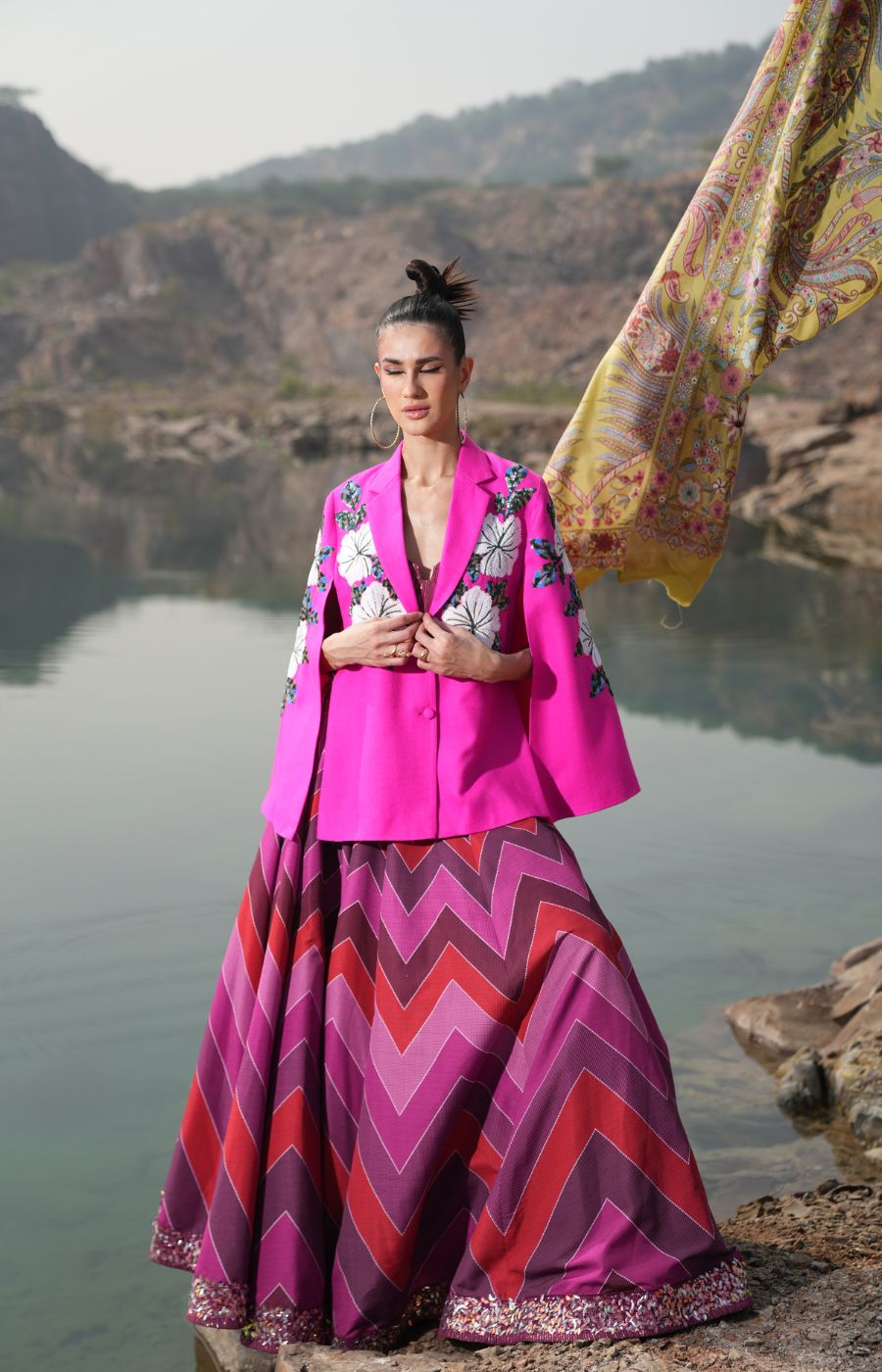 MEHAK BAKSHI IN WHITE FLORAL CAPE