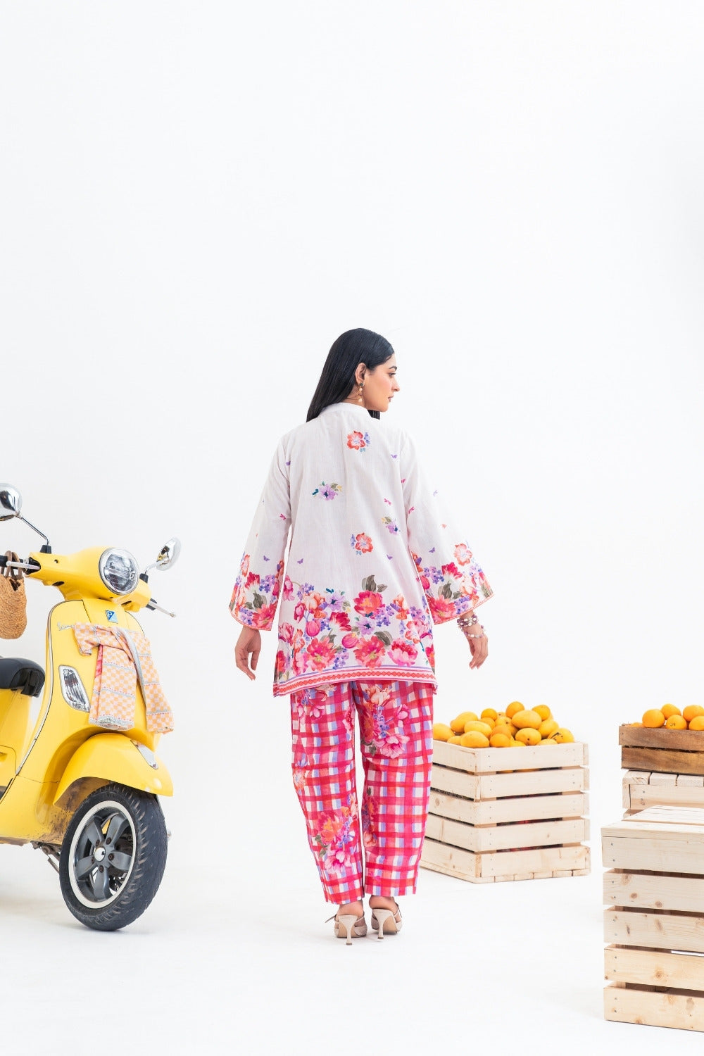 Floral Pink Checker Set