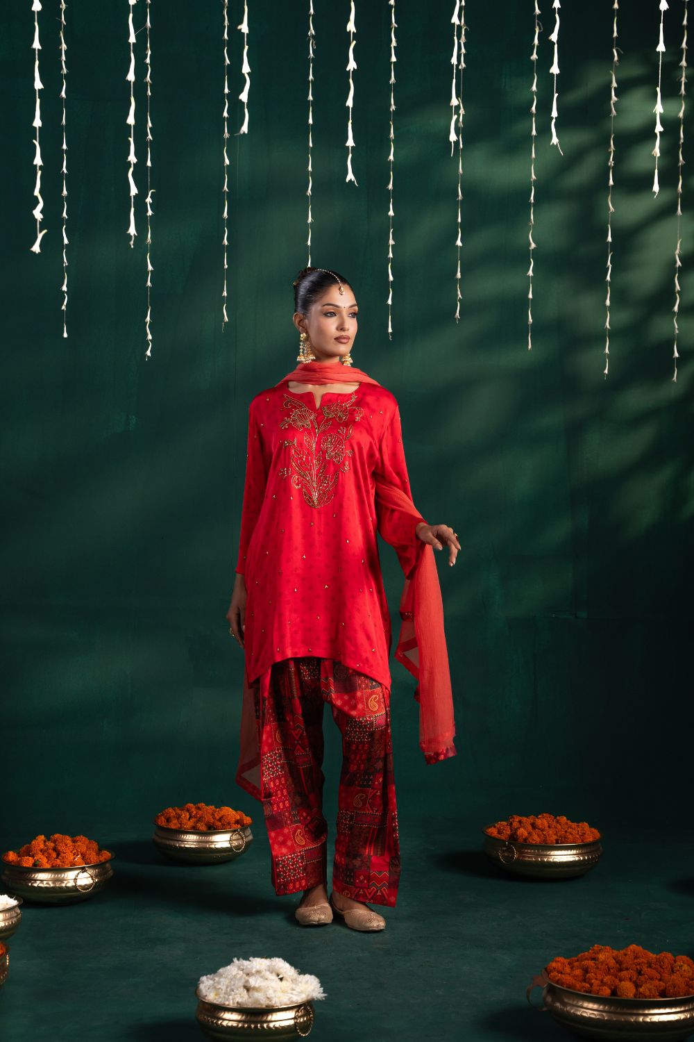 Mehr Festive Red 3 Piece Set