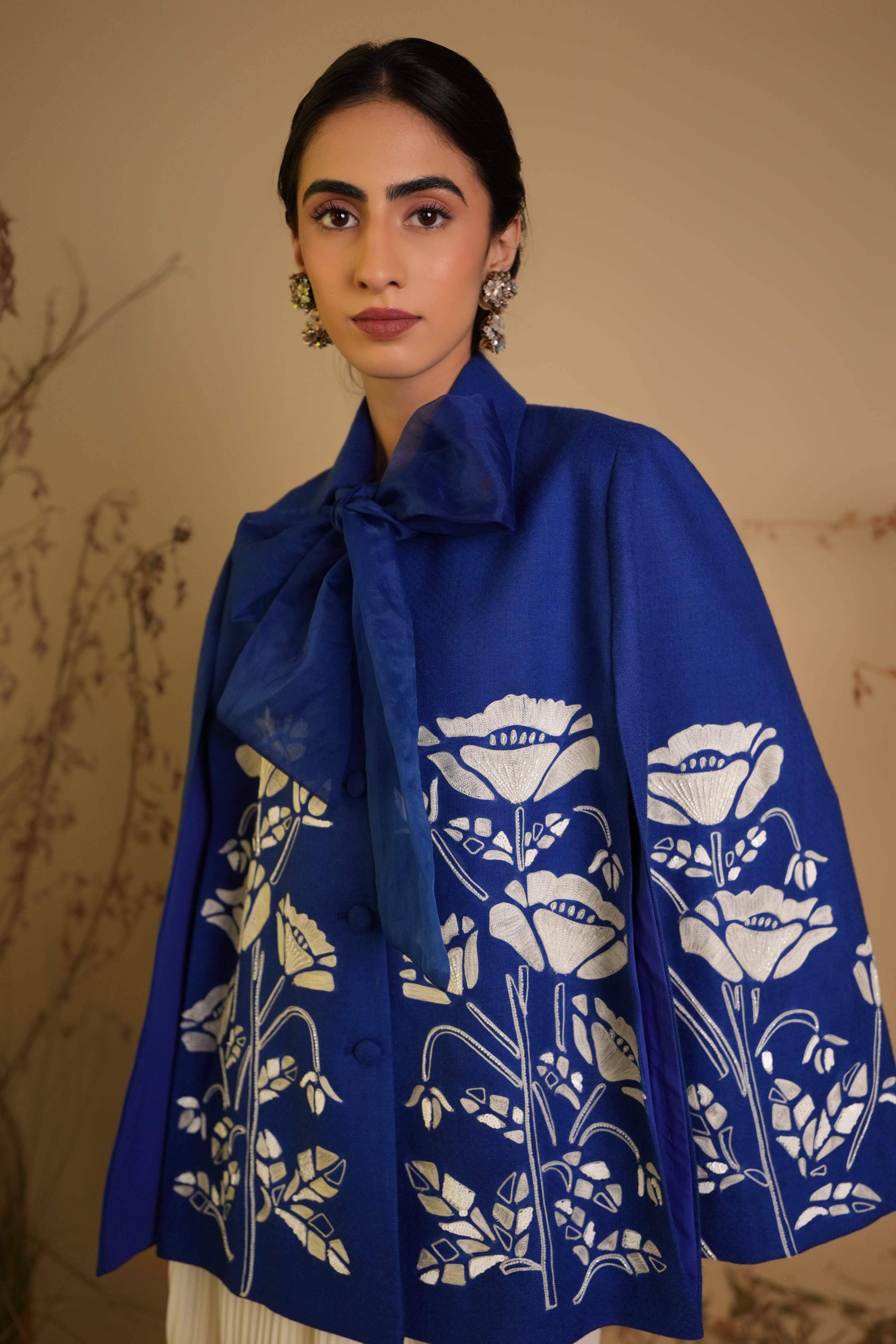 FLORAL SWIRL CAPE